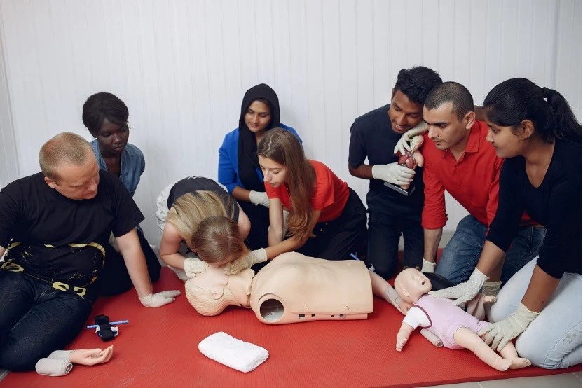 Group CPR Training: Building Stronger, Safer Communities