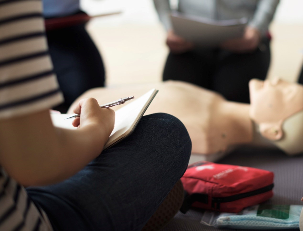 What Makes CPR Group Training Different from Individual Courses?